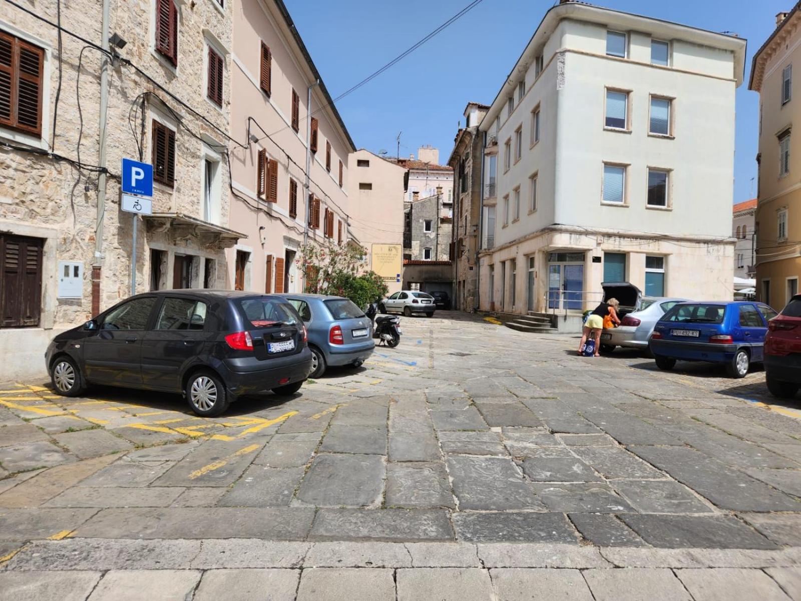 Vecchio Mercato Pula Apartman Buitenkant foto